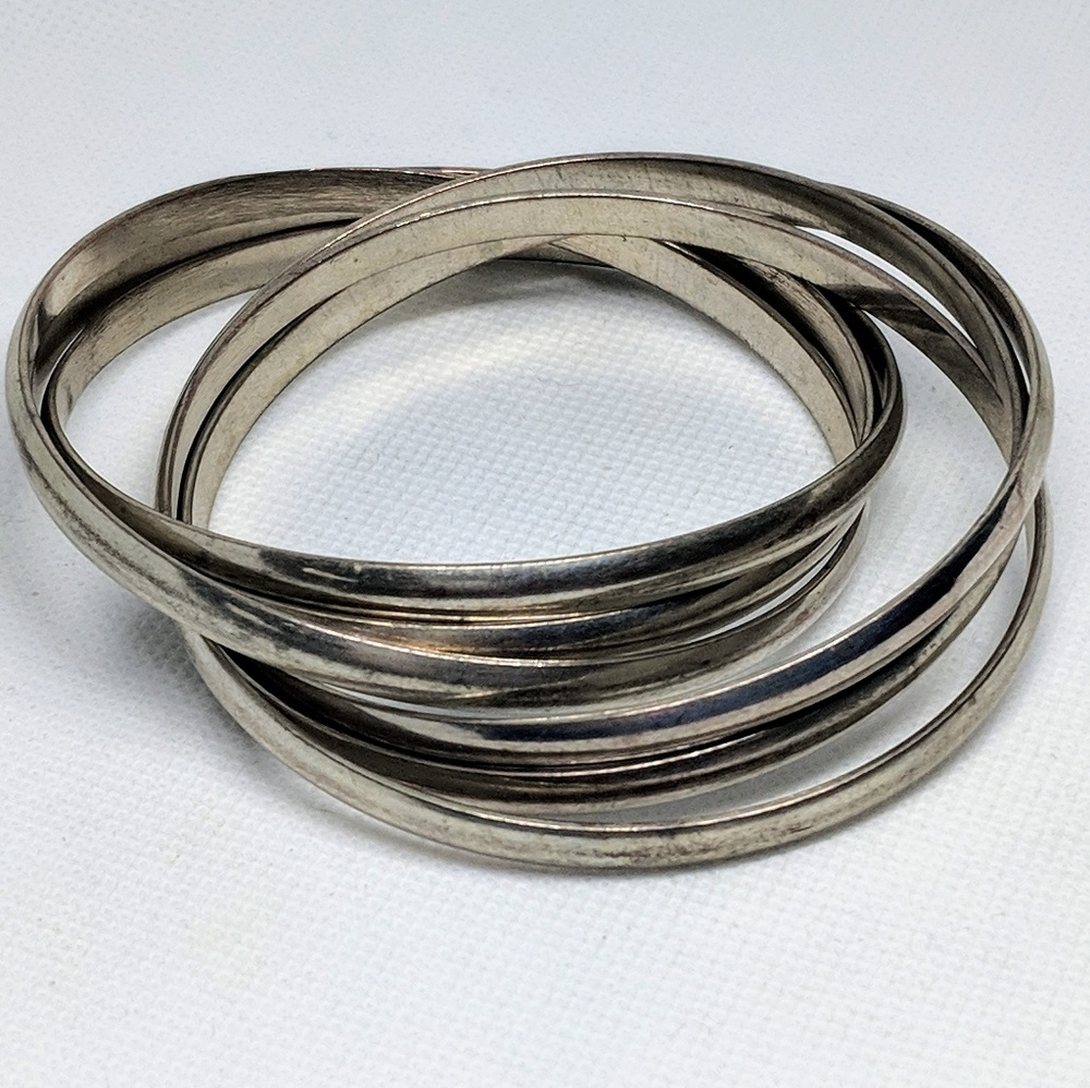 Six Interlocking Silver Tone Bangle Bracelets - image 3